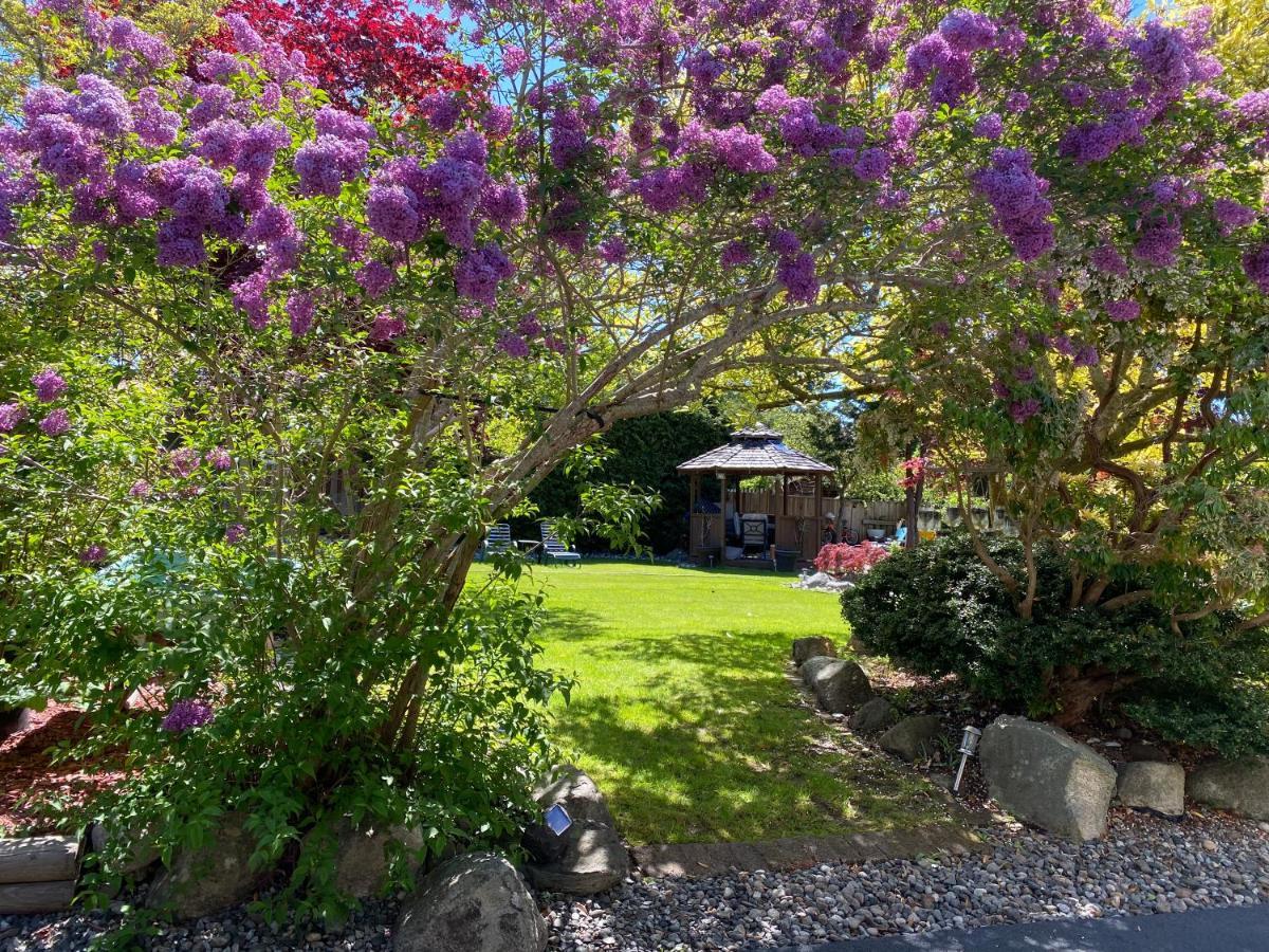 Villa Xanadu 世外桃源 Tsawwassen Exterior foto